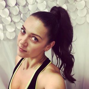 Meet your Posher, Alina